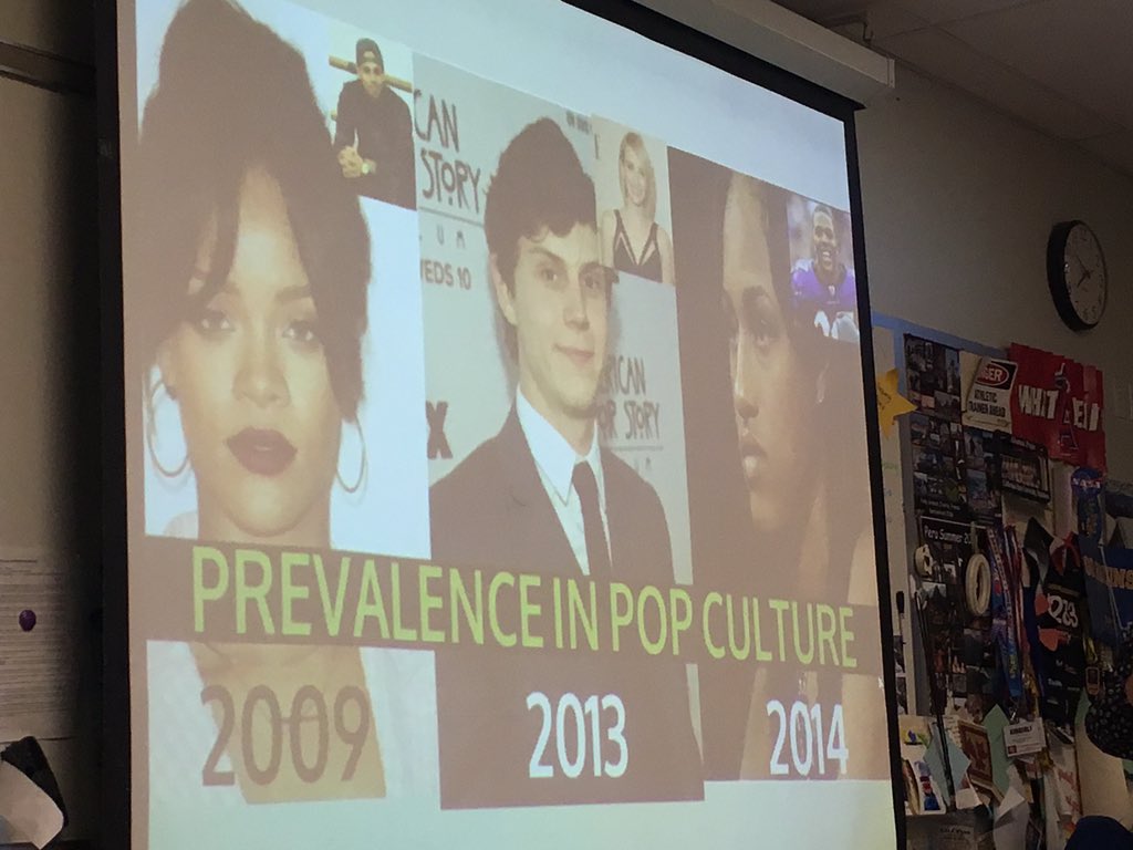 OharaKimiko's tweet photo. #teendatingviolence speaker delivering #functionalknowledge #skillsbasedhealthed #BreakTheSilence "TVD: A pattern of abusive behavior used by one person in an intimate relationship to exert power and contro over another" @HumanOptions #relationships #healthed https://t.co/T5OtV0B8D4