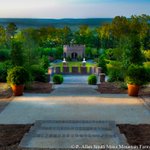 Photo by Moss Mountain Farm Weddings & Events (@MMFWeddingEvent)