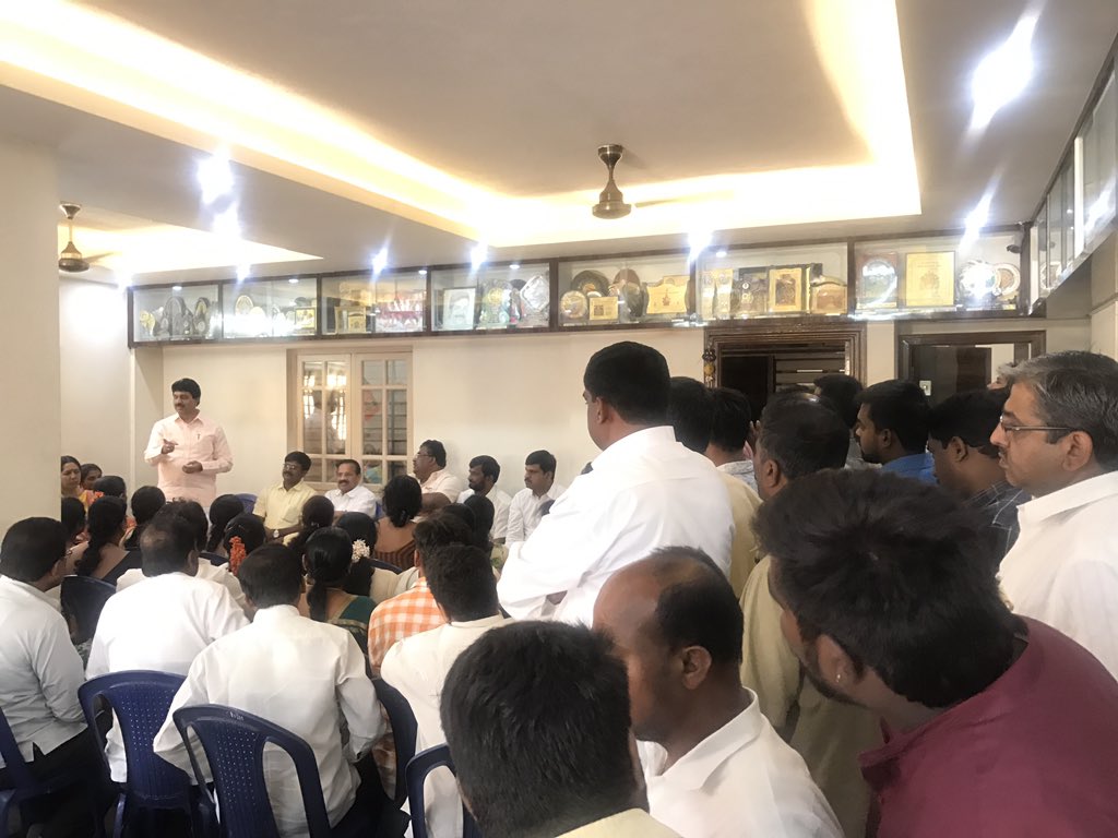 Meeting @BJP4Karnataka Karyakarthas at #Mahalakshmipuram Assembly Constituency