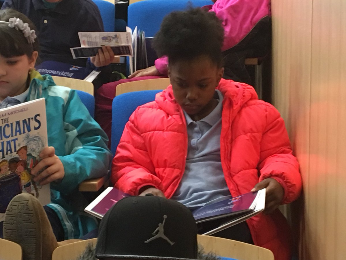 ButchStearns's tweet photo. PICS: kids @BPLBoston reading #MagiciansHat @Money_Mitch26 #patriots #malcolmmitchells book Story tonight @boston25 at 4,5 & 6 @Bos25Sports https://t.co/8Vg2Q1nvsq