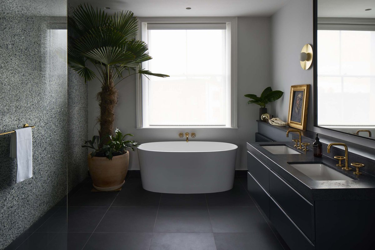 The Watermark Collection's Brooklyn taps, showers and accessories in Tarnished Brass finish bring warmth and character to this bathroom and compliment the owner's eclectic style. <a href="/TheWatermarkCo/">The Watermark Collection</a> bit.ly/2CL2pWz