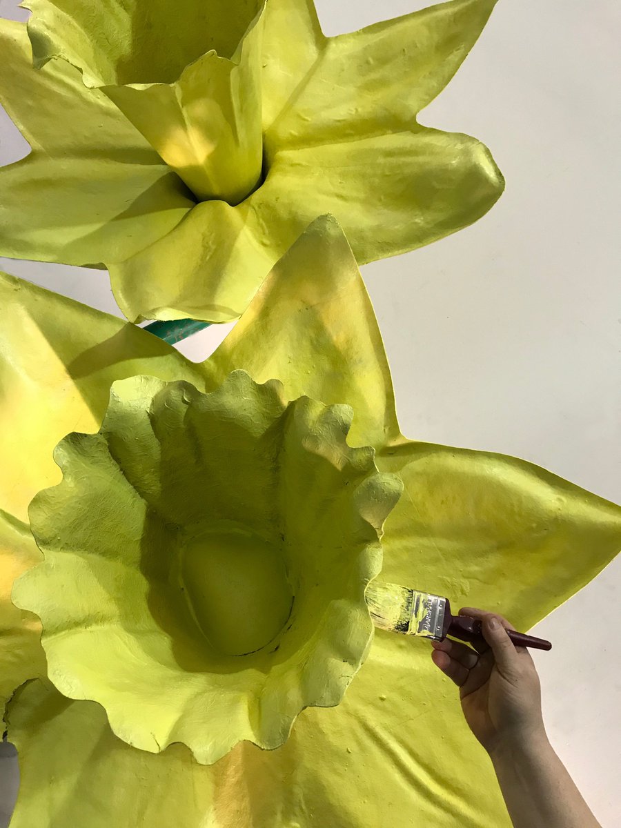 GenesisWales's tweet image. Preparing the giant daffodils for Cardiff City Centre #StDavidsDay lets hope the snow stays off for installing onto lamp posts!