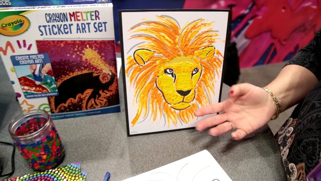 Finally! There's an easy way to use up the old broken crayons in your house. Check out this #MomTV close-up from #TFNY of the <a href="/Crayola/">Crayola</a> Crayon Melter: ow.ly/uhdj30iCAV8