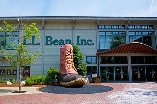 MITActionLearn's tweet image. L.L. Bean ends its lifetime return policy to save money. #mitEMlab professor Sharmila Chatterjee believes communication with customers is key: bit.ly/2BrefIx