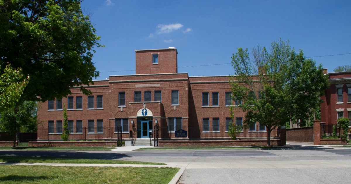 UNDCAC's tweet image. Wow @UNDCAC looks good in that sunlight. 😎 Stop by and see for yourself!