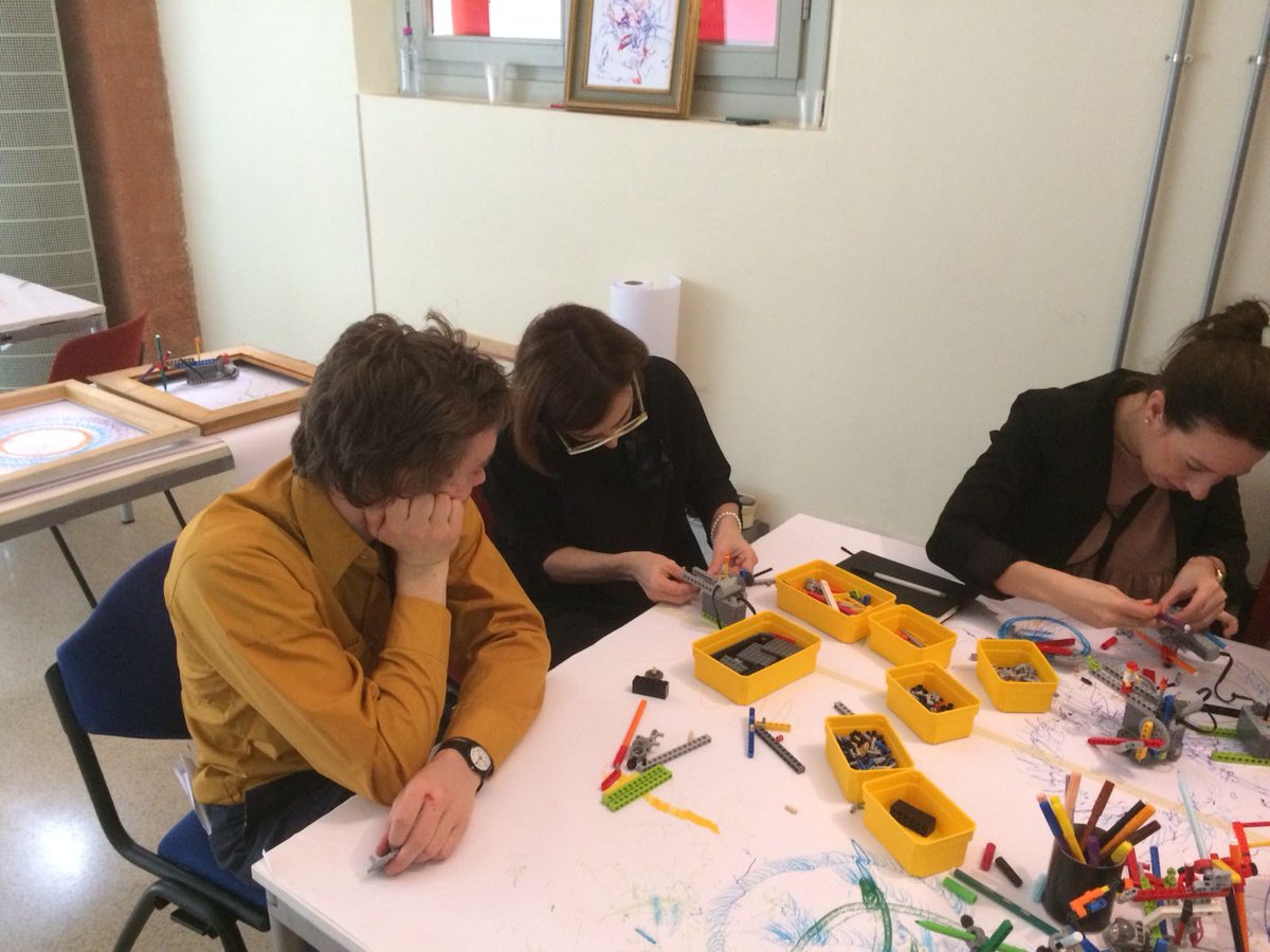Resnick a Reggio Emilia, La passione nell'apprendere....la forza dell'esperienza e la gioia della scoperta. La creatività è passione e voglia di condividere. #cittamondo #dialogo #confronto