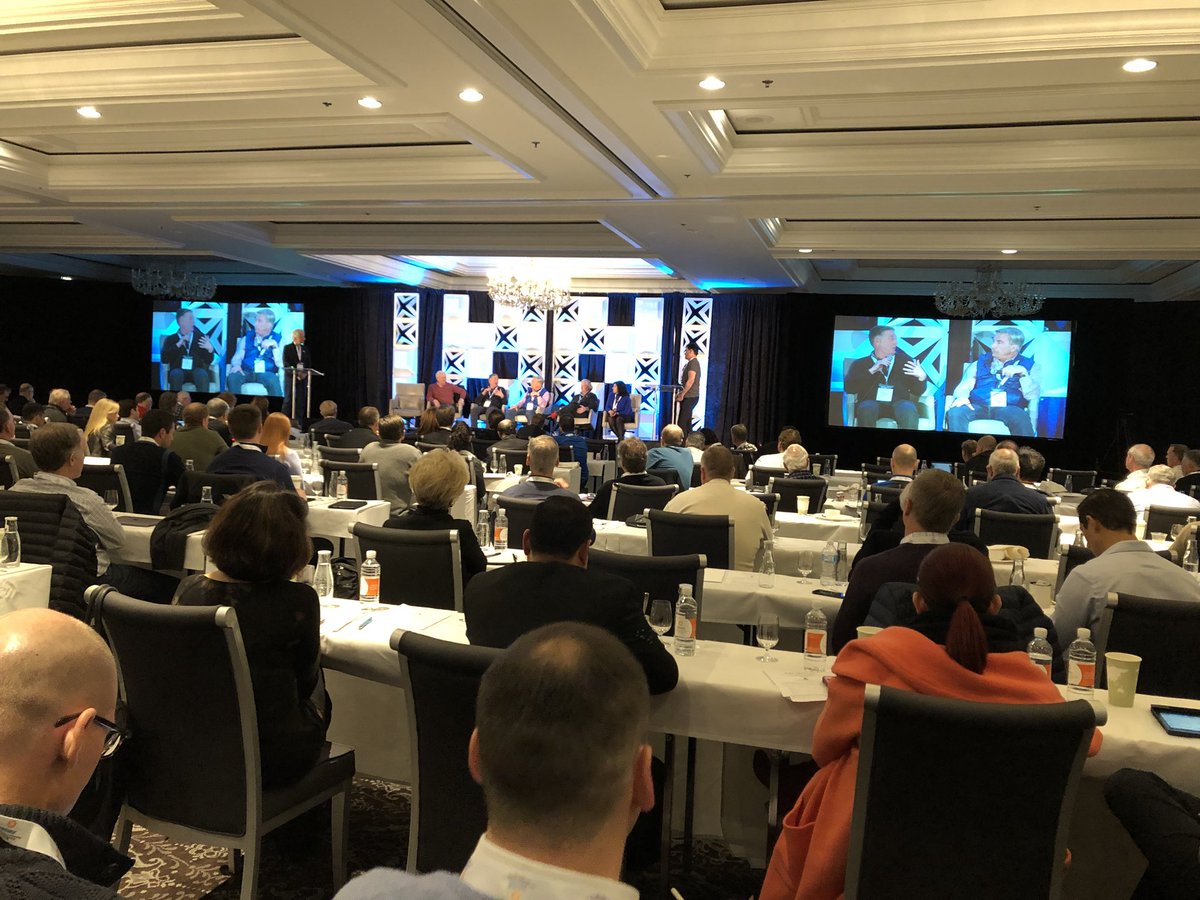 eyeandlaser's tweet photo. Education of doctors and patients highlighted #premiumiol #aecosaspen @EyeLaserClinic https://t.co/uxCLPEIkRV