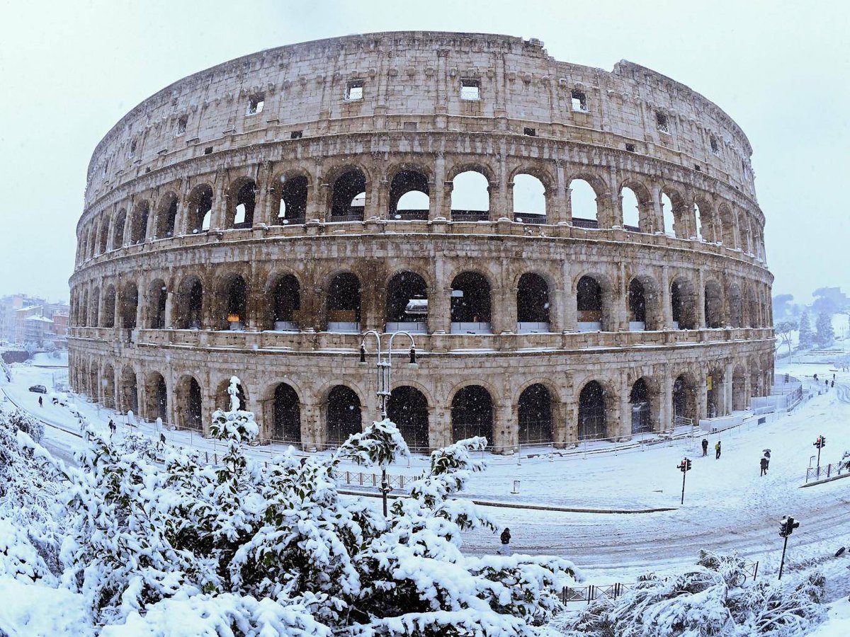 Jamie_Woodward_'s tweet photo. Arctic weather hits Rome https://t.co/PeR9Do0KMO #snow https://t.co/z7OYUOptUB