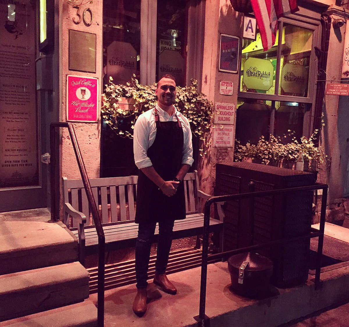 Banish those #BeastFromTheEast blues and join the Best in the West tonight! Our resident Aussie Josh is ready to warm your soul and keep you toasty. Here he is before bartending at the iconic @DeadRabbitNYC in December! 🙌🏼🍷🥂#MondayMotivaton #Leeds #hedonistproject