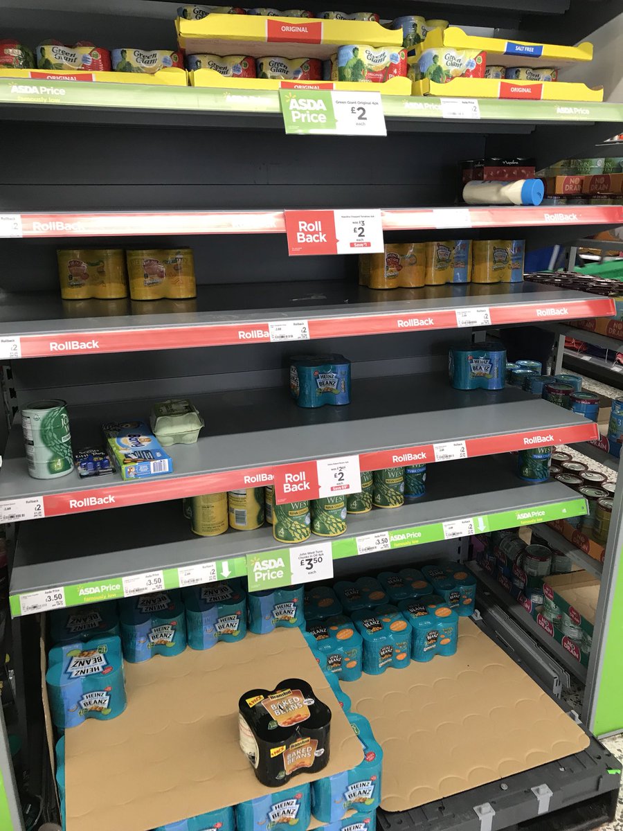 Fat_Langers's tweet photo. What do the British do best when threatened with 2cm of snow?? Yes, that’s right. They panic buy tinned food! #snow #Snowmageddon #BeastFromTheEast #uksnow #snowday #brighton #hove #Snowfall #UKWeather #freezing #ASDA https://t.co/dG9t1d2agR