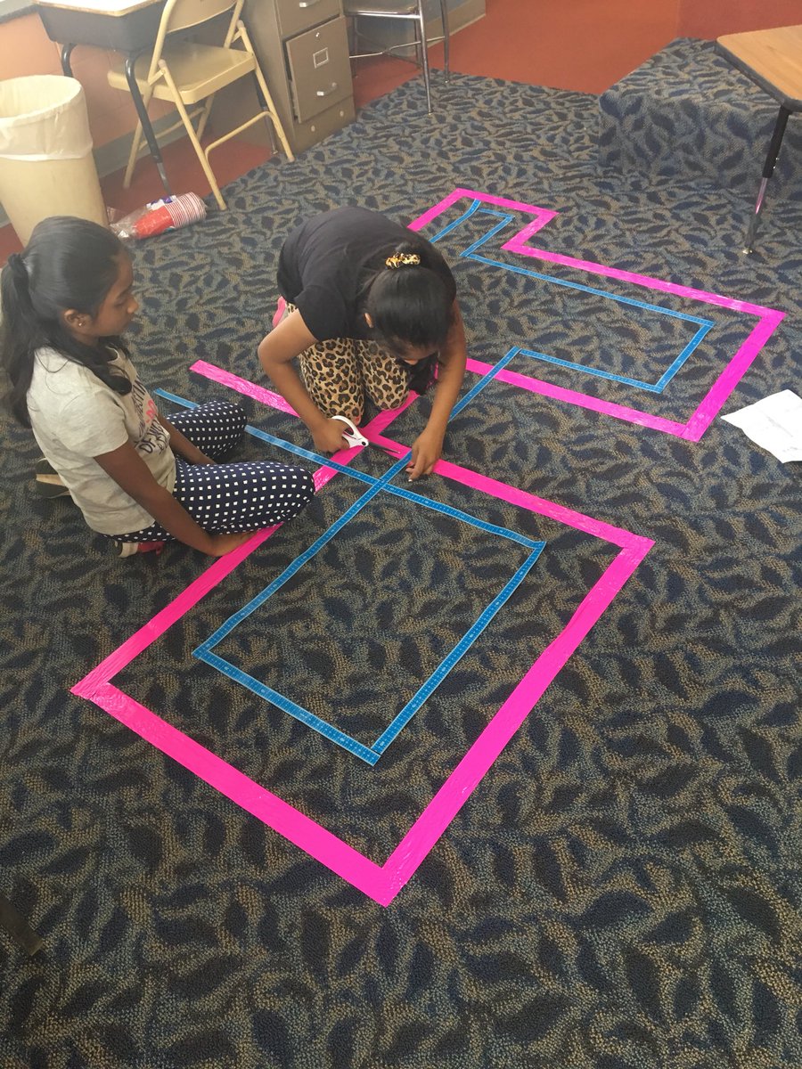 MissNapolitano's tweet image. Maze Building planning... #CodingClub25 @StaceyArvanites @Lafayette_25