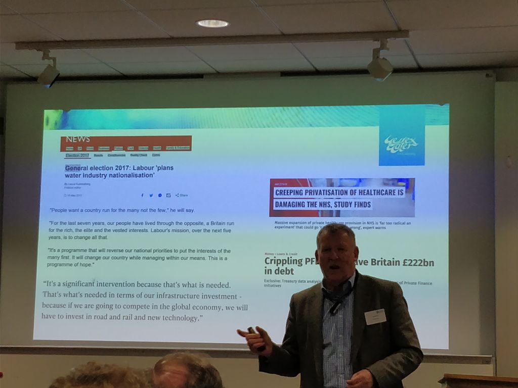 JensRoehrich's tweet photo. 'Should we manage public and private sector organisations differently?' David Elliott from @wessexwater at the #LookingFurther event series @BathSofM @UniofBath https://t.co/AC7e6Gl5Ih