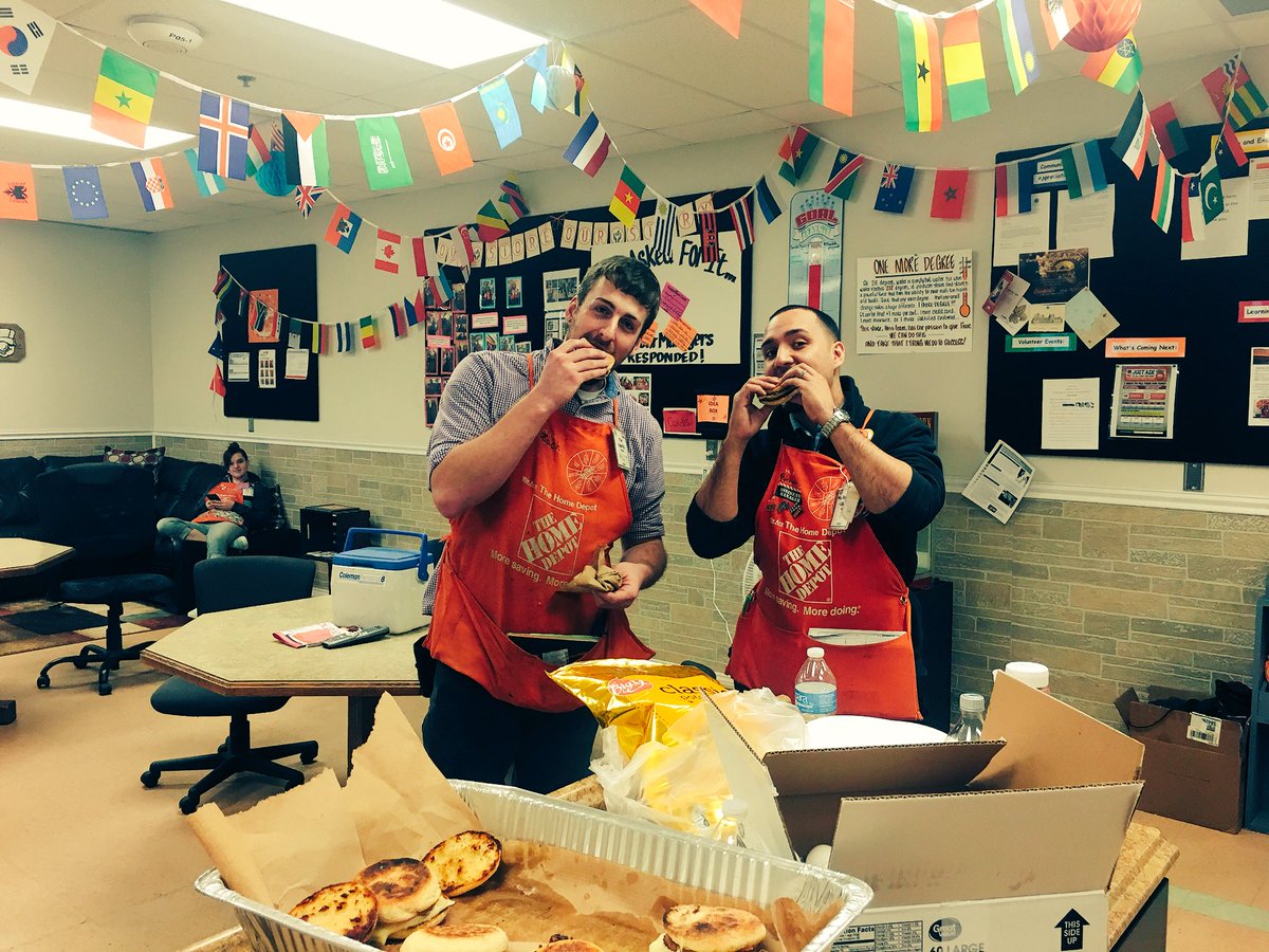 nicole🍊 tweet media