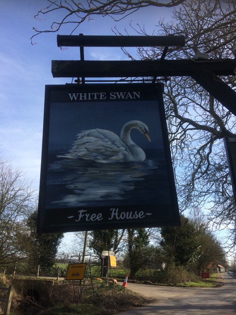 rachelthorman1's tweet photo. Glorious day for βthe pub walkβ #Boxworth, #knapwell, #elsworth, a fine feed @SwanConington & back to #Boxworth @ADASGroup @RSKGroup #RSKpedometerchallenge #Cambridgeshire https://t.co/4EfJgXZyKs