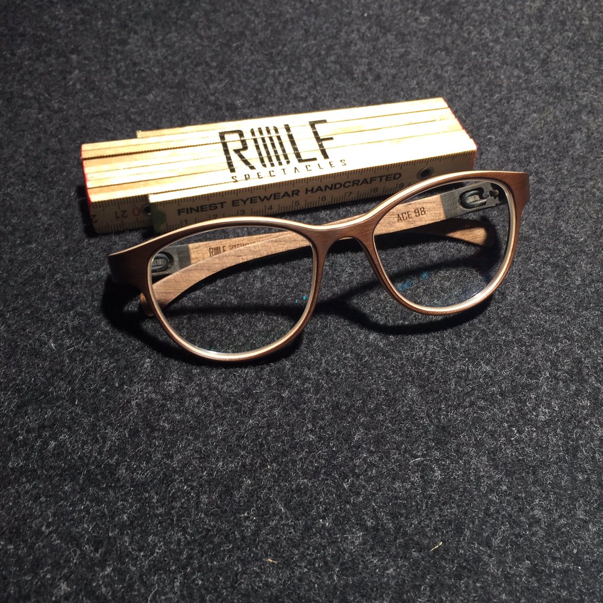 eyestylistmag's tweet photo. #Variety in colour and #design: #greyant @rolf_spectacles @AlfredKerbs @YUICHITOYAMA2 @MIDOExhibition https://t.co/i0rCfpcfg7