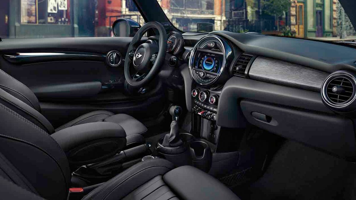 Las calles notan tu personalidad, traza tu propio camino con #MINI.