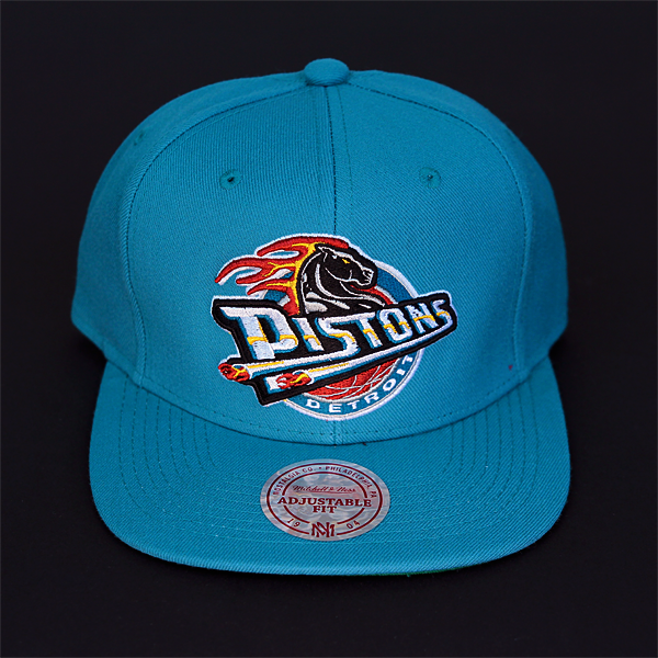 cannybizpl's tweet photo. 3 0 % PISTONS https://t.co/JAebmv1wqp wysyłka gratis od 199 zł #Mitchell_Ness #streetwear #snapbackcap #snapback #urbanwear #streetstyle #hats #pistons https://t.co/DSYQRRnqPc