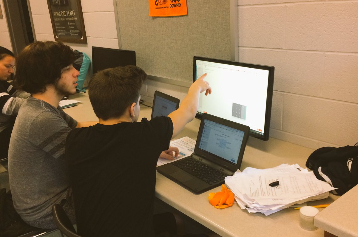 mohrohs's tweet photo. Cooperative learning being implemented in the #OVLA classroom via a shared monitor made possible by the @OtsegoEndowFnd #OtsegoKnights https://t.co/Edlrp8YqOG