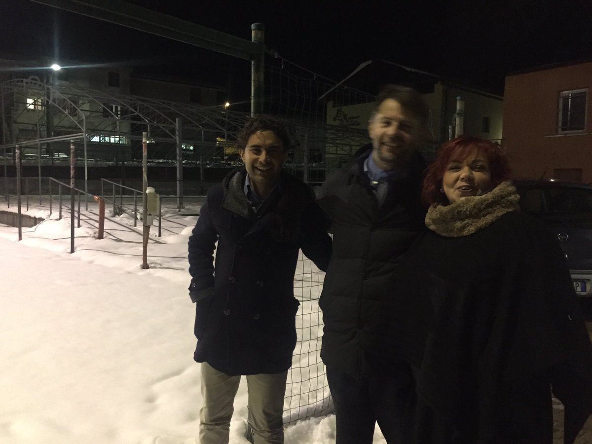 Le fatiche della campagna elettorale proseguono anche con la neve. Niente ci ferma! <a href="/liberi_uguali/">LIBERI e UGUALI</a> con <a href="/oggionni/">Simone Oggionni</a>