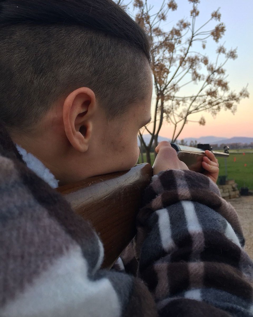 AnswerOwen's tweet image. The Shooter

#OweN #OweNAnswer #Youtuber #shooter #sniper #cecchino #YouTubeChannel #CanaleYoutube #RiccardodiRosa #Answer #YT