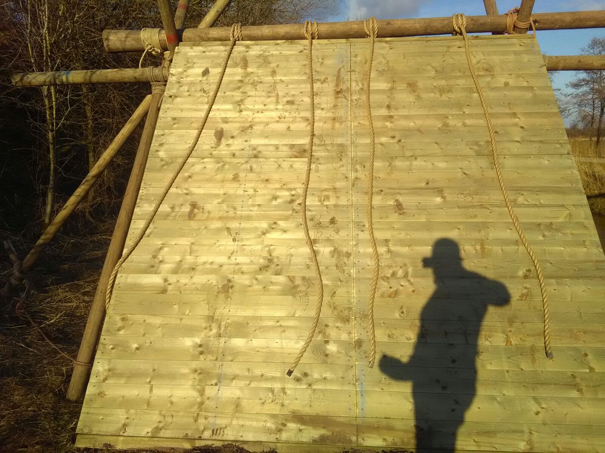 SurvivalKtille's tweet photo. Bouwdag 5 #Biddlerun
Nog maar 2 weken....(-: !!!!!
#Kootstertille #survivalrun #Fryslân
@survivalrunbond https://t.co/TKNhyY7nL3