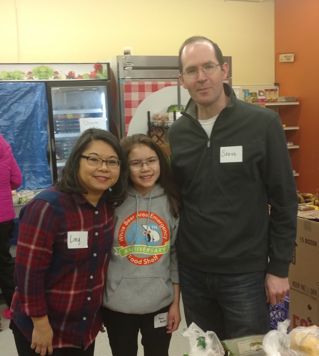 WBLfoodshelf's tweet photo. We were honored to have our amazing board and resource committee members volunteering at the food shelf today! #BonusSaturday https://t.co/k2BlS0P5SZ
