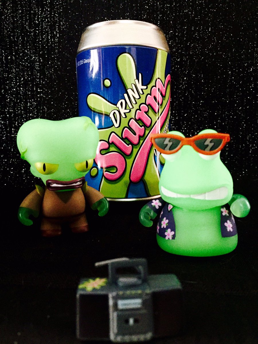 FuturamaFriday's tweet image. It&apos;s Highly Addictive !!! 

#Slurm #Futurama 
#Kidrobot #UniverseX