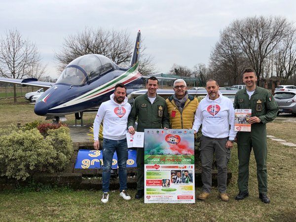 La solidarietà vola in campo per “La Partita da Vincere” 2018 azzurrotricolore.blogspot.it/2018/02/la-sol… #LaPartitadaVincere lapartitadavincere.it 19 marzo 2018 evento benefico allo stadio comunale di #SanVitoalTagliamento testimonial #FrecceTricolori #FrecceTricoloriNelCuore❤️