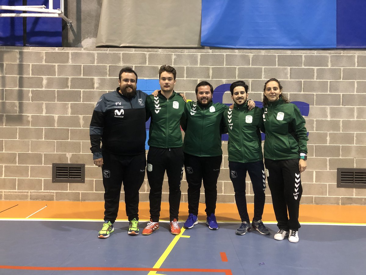 AAvedruna's tweet photo. Final del torneo. Muchas gracias a participantes, acompañantes, Hermanas, profesores y alumnos que han estado hoy con nosotros. https://t.co/Dh2VphzYn6
