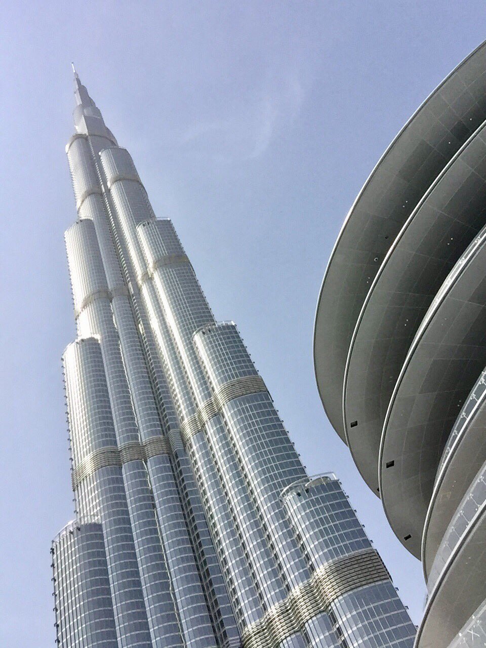 竹崎忠 Tadashi Takezaki トム クルーズが映画 ミッション インポッシブル ゴースト プロトコル で登っていた地球上で最も高いビル ドバイのブルジュ ハリファを下から見上げてきました やっぱ 圧倒的に高い そして 改めてメイキング見ても