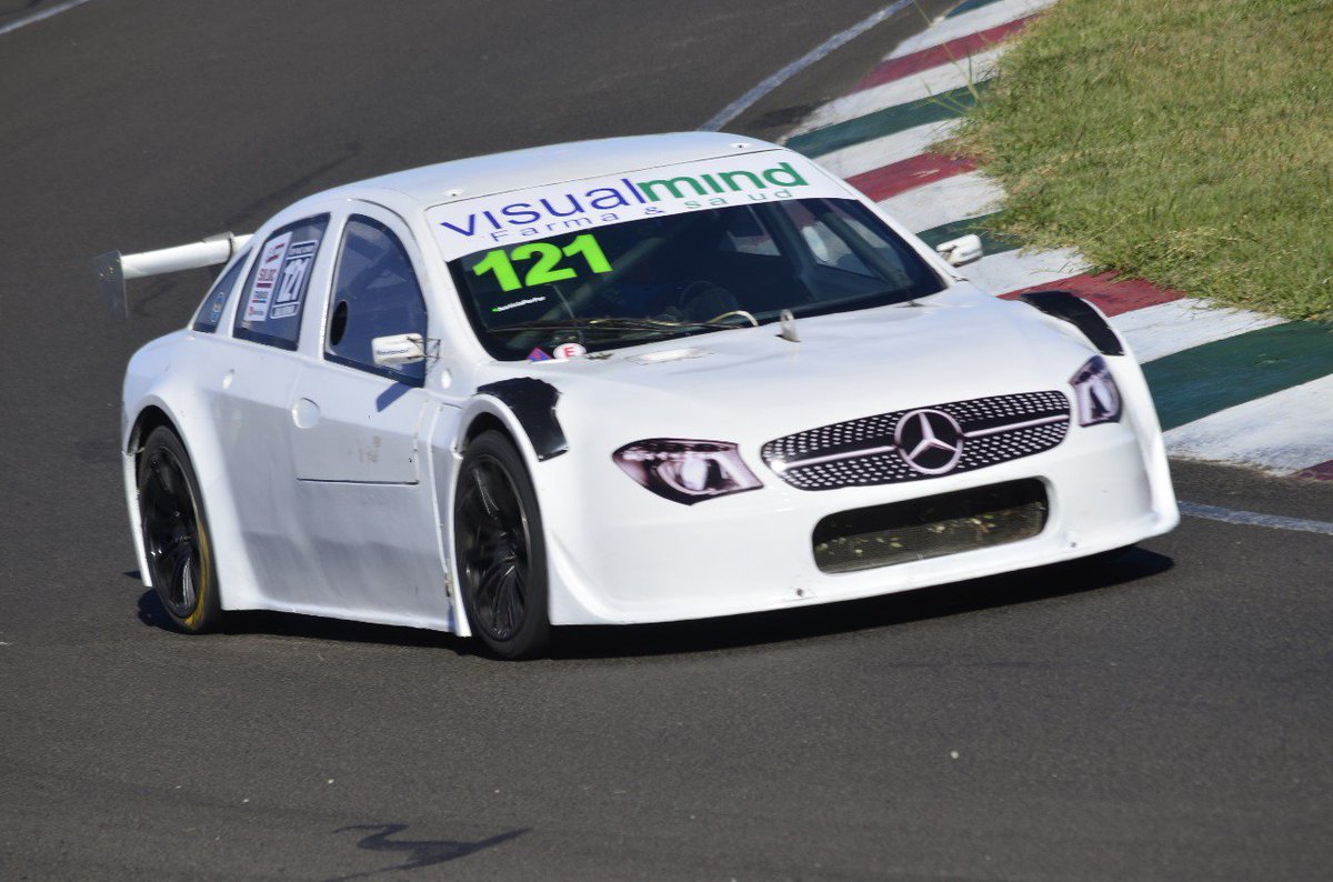 #TRParana 🚥 
Hoy clasifica nuestro piloto <a href="/HernanSalaOk/">Hernan Sala</a> en el marco de la 1° fecha del <a href="/TopRaceJunior/">TopRace Junior</a> 
#Mercedes121 
#PilotoBrelanGroup