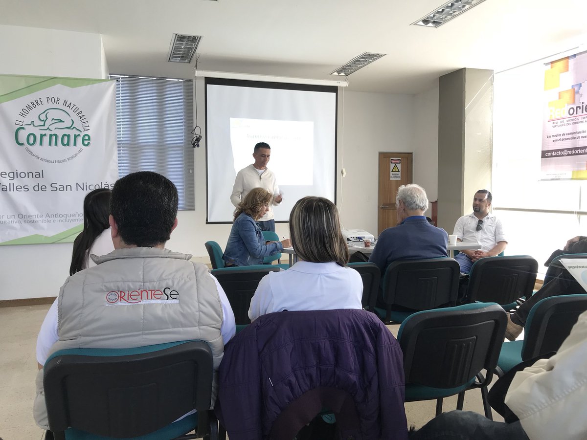 Orientese_co's tweet photo. Como empresa legalmente constituida en el área de las comunicaciones desde hace 14 años y como medio digital,  participamos de la Asamblea de @RedOriente, al lado de grandes amigos y colegas. https://t.co/zGBwHkKLfj