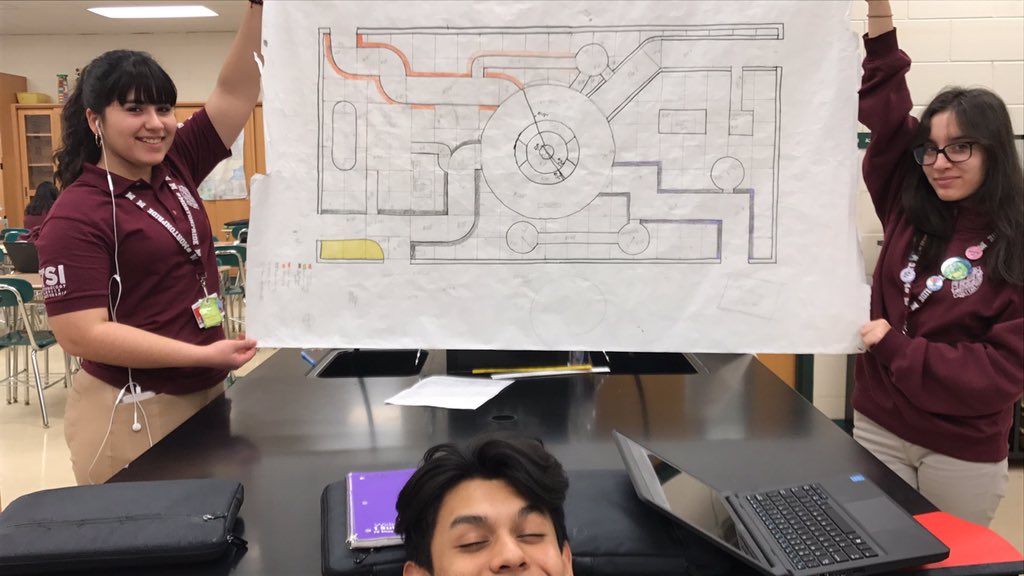 MonarchPollina1's tweet photo. Our mathematician, scientist, and engineer are working hard to finish up the garden layout. We all love how our garden is turning out to be. #MortonPride #Engineers #scientists #mathematics. Thanks to everyone for following our journey. https://t.co/iPhI1sldST