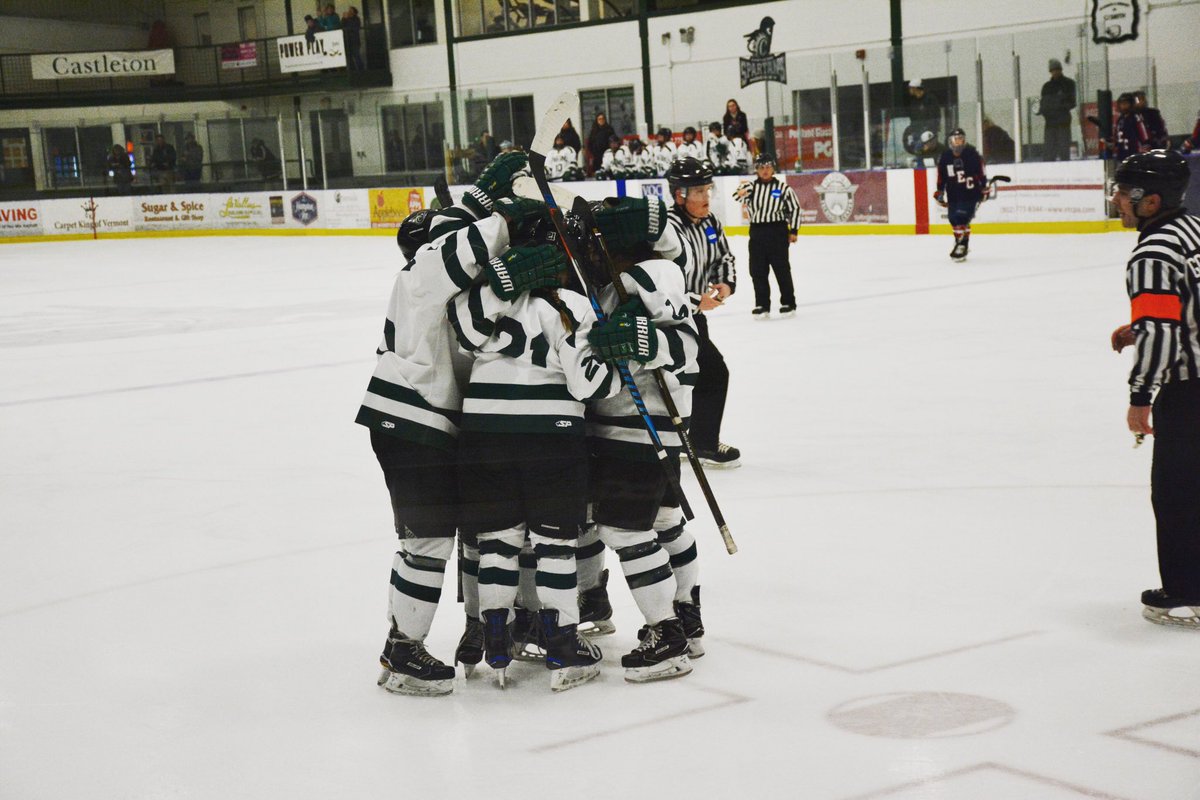 It’s SEMIFINAL SATURDAY in Boston! The Spartans will take on the UMass-Boston Beacons today at 3 PM and the winner will advance to the conference final on March 3rd. Link in bio for live video feed! 🏒🚨 #PlayoffSeason #SpartanPride