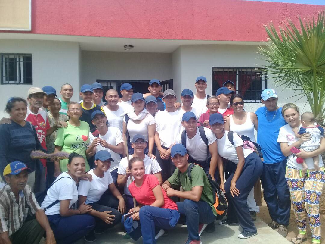 franklincicpc's tweet photo. UNES Zulia/Academia CIPCP/ Discentes de Investigación Penal apoyan a través de Vinculación Social al CDI del Mazanillo. https://t.co/cgSkbynzuk
