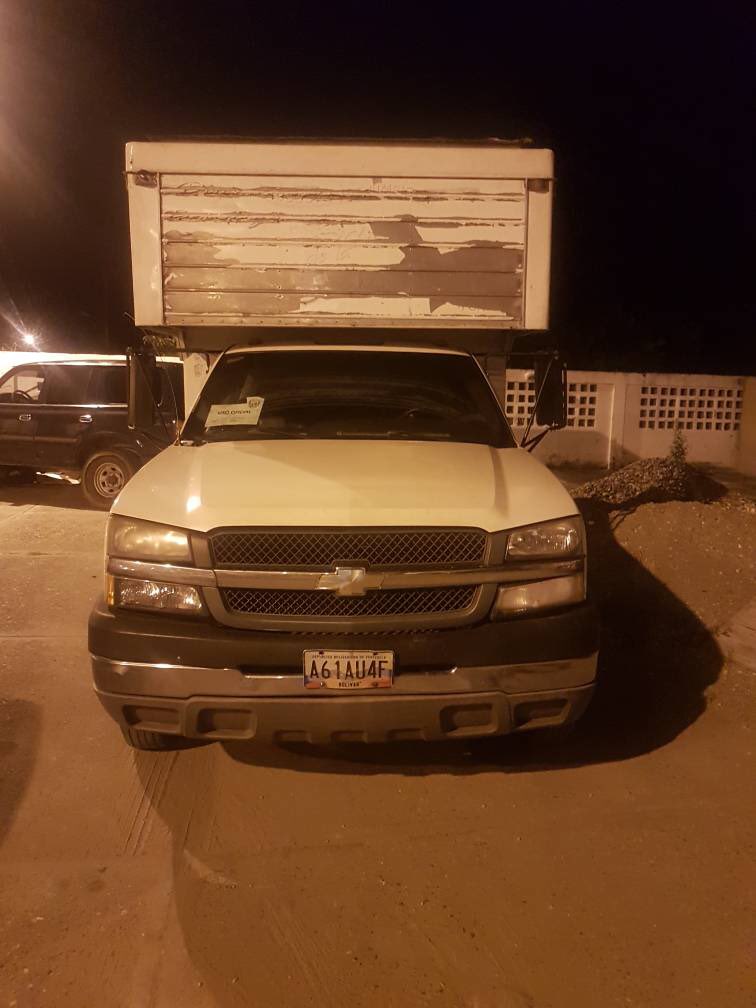 En el marco de la depuración de nuestro cuerpo detectivesco, 2 detectives del #CICPC cinco Gnb y cuatro civiles, fueron aprehendidos por dedicarse al robo en residencias de Higuerote y Río Chico. 
instagram.com/p/Bfljft_lTn4/