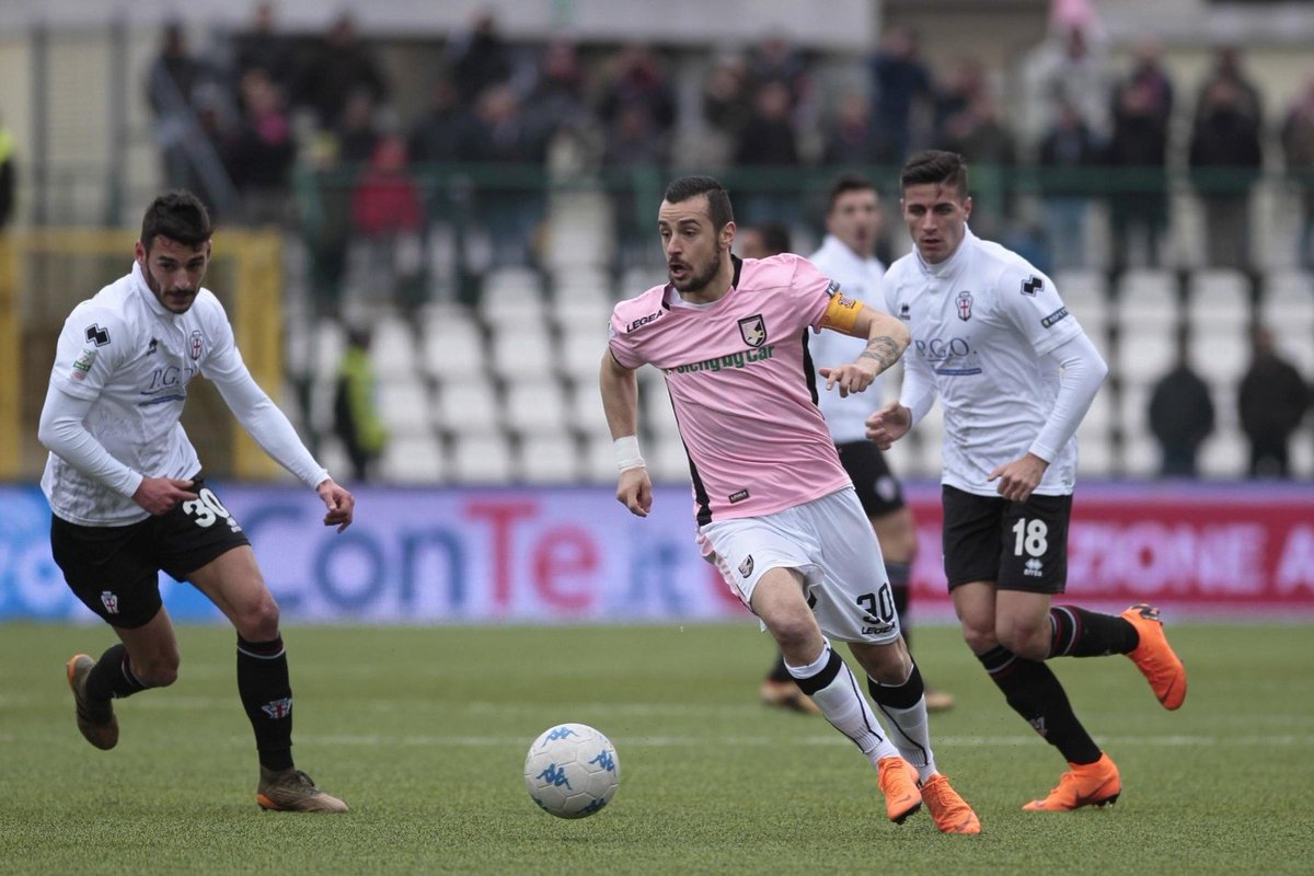 palermocalcioit's tweet photo. 📸 #PrvPal, la photogallery del match https://t.co/DVgRbkJHTM https://t.co/aZJULY7hVe