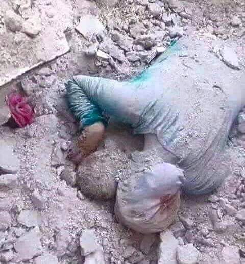 Souhila44767121's tweet photo. #الغوطة_الشرقية
هو سيناريو متكرر لإبادة المسلمين لكن باسم مختلف من سكت على قتل الابرياء ب #حلب  #والموصل #الفلوجة و #فلسطين  وغيرها ببلاد المسلمين لن يحرك ساكنا من اجل الغوطة  هاشتاق سيذوب بعد ايام كما يذوب الجليد ..اسأل الله ان يفرج عنهم بتدبيره فقد عجز البشر واصبحت قلوبهم حجر https://t.co/Z1JbVfKS0P