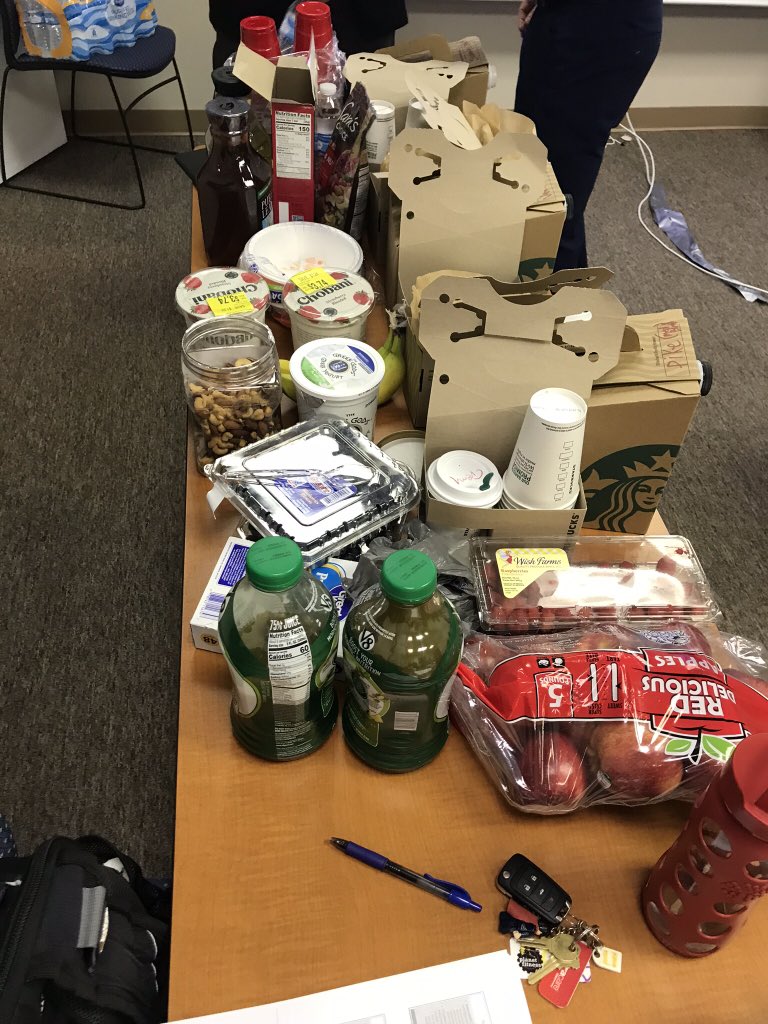 FreestylePhysio's tweet photo. Interesting to see the @icephysio progression on all levels down to the food spread - gotta think @TheAPHPT involvement has influenced this #RIPBagels #HelloV8Juice https://t.co/oIANXjeh7e