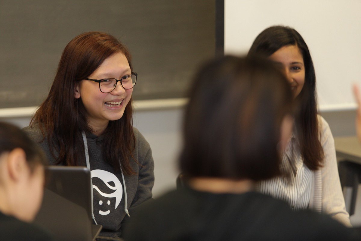 UWEngOutreach's tweet image. Great morning of learning with industry reps.  It’s awesome to see all the variety studying engineering offers!
@team_wemadeit @chalkdotcom @ghdNorthAmerica #uwaterloo #waterlooeng #waterloowie #womeninengineering #girlsinstem #kwawesome