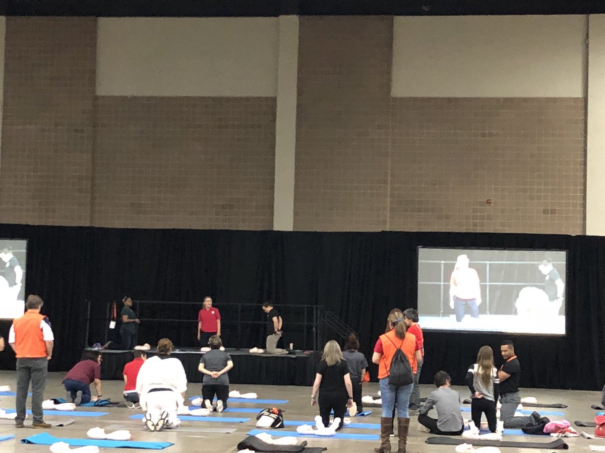 SICUPharmD's tweet photo. Teaching life saving first aid/ for at #SaveALifeSA @SCCM #CCC47 be here until 4pm @SanAntonioVAMC @COSAGOV @News4SA @sachamber @Ron_Nirenberg https://t.co/Uz7HiJ0Bu4