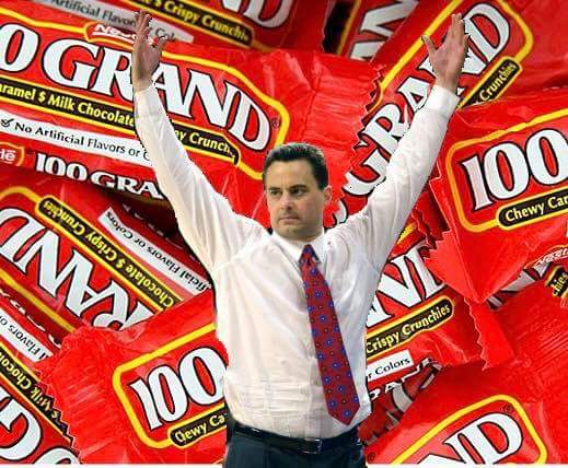 ABruinGirl's tweet image. #SeanMiller might not have a job soon at @APlayersProgram #GameOver but he sure could be spokesperson for 100 Grand Bars @NestleCandyShop 😂😂😂😂 @dre23akind