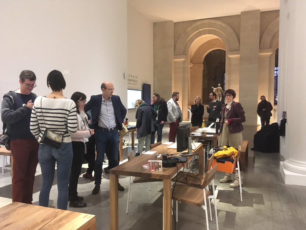 MuseomixNord's tweet image. Que l'Aperomix commence ! 🎉 Merci à @ConradFrance de leur visite pour rencontrer les différentes communautés et au @PBALille pour la qualité d'accueil !! #MUSEOMIX #interco
