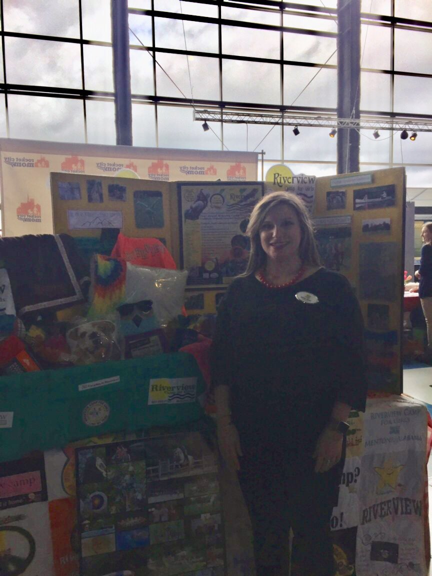 HUNTSVILLE AREA RIVERVIEW FAMILY!!!!! Come visit Ashley today for the Huntsville Spring Into Summer Expo!!! Register to win a Trunk PACKED for camp!!! We are at the Huntsville Space and Rocket Center today until 1pm!!! See you soon!!!!