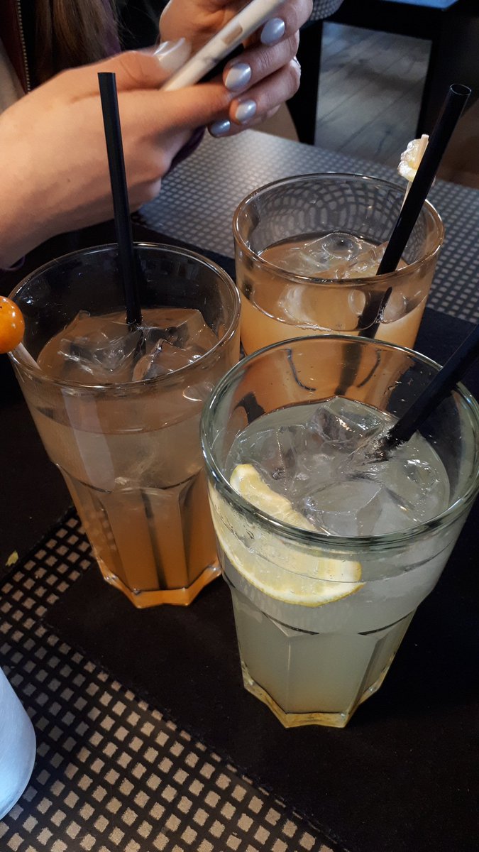 loreytyde's tweet photo. ✨🍸 https://t.co/ilQWos9Q9X