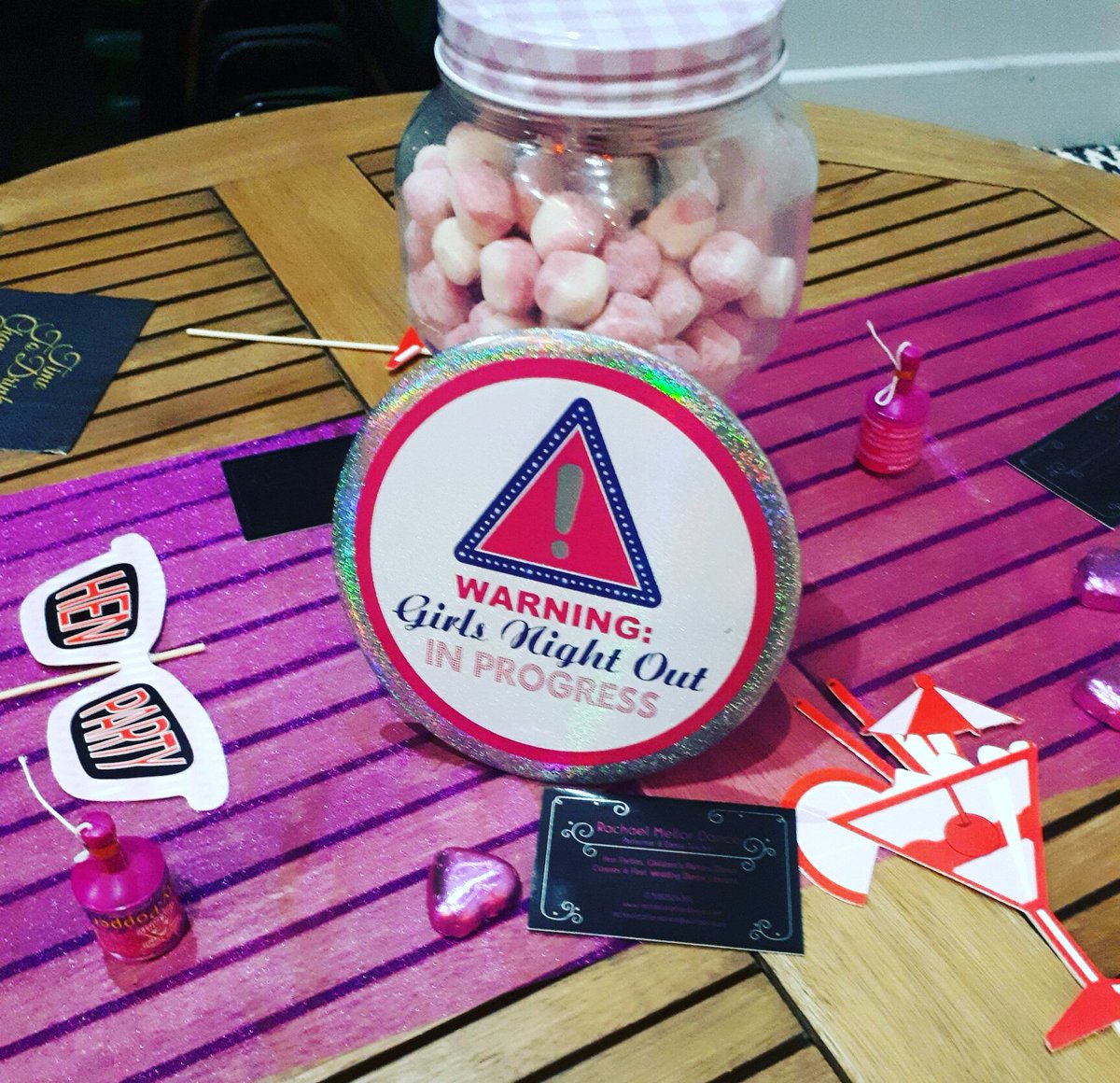 Based in #liverpool enjoy a FREE glass of fizz and a #freegift for the #bridetobe.#specialoffer-  Prices from £15pp.
#girlsnightout #rachaelmellordance #liverpool #liverpoolhenparty #teambuilding #celebration #dance #theme #wedding #wedding18 #bridetobe #bridesmaid#henideas #love