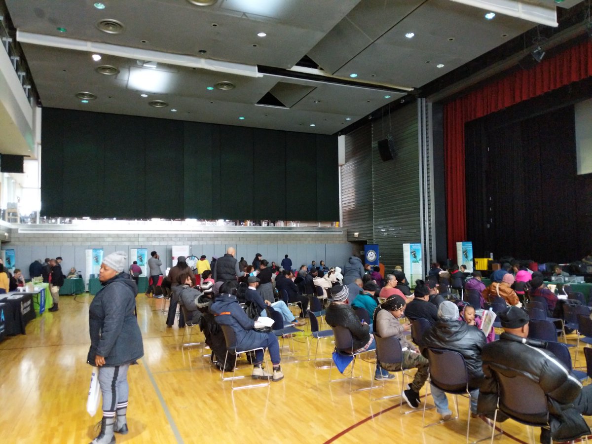 TweetFTStreet's tweet image. Need help with your electric bill?? Visit @ComEd at the Winter Resource Fair Gary Comer Youth Center, 7200 S Ingleside, Chicago). We're here till 1! #TakeCARE #WheelSeeYouSoon #TweetFromTheStreet