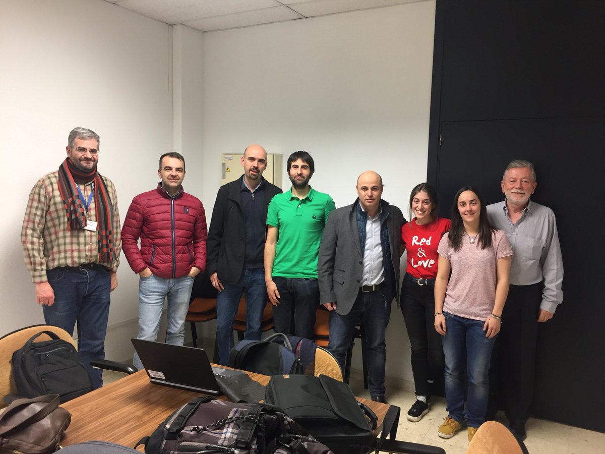 AAVP_CDTI's tweet photo. Con nuestros colaboradores de @GTI_Dem3DTV en la UPM. Un placer poder trabajar con vosotr@s y seguir aprendiendo cada día. https://t.co/yuHePRL6vP