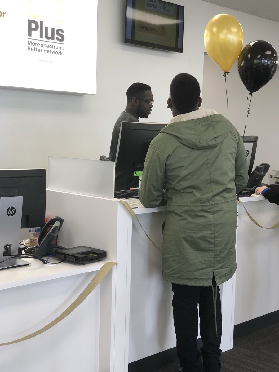 sprintstore1260's tweet photo. https://t.co/vkEKDfdMyE
