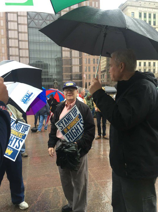 ZachScottOhio's tweet photo. A little rain didn't stop the Working Peoples Day Of Action at the Ohio Statehouse! Proud to stand with my brothers and sisters in labor to support working families and a strong middle class.
#WorkingPeoplesDayofAction https://t.co/m7ucvthPpu
